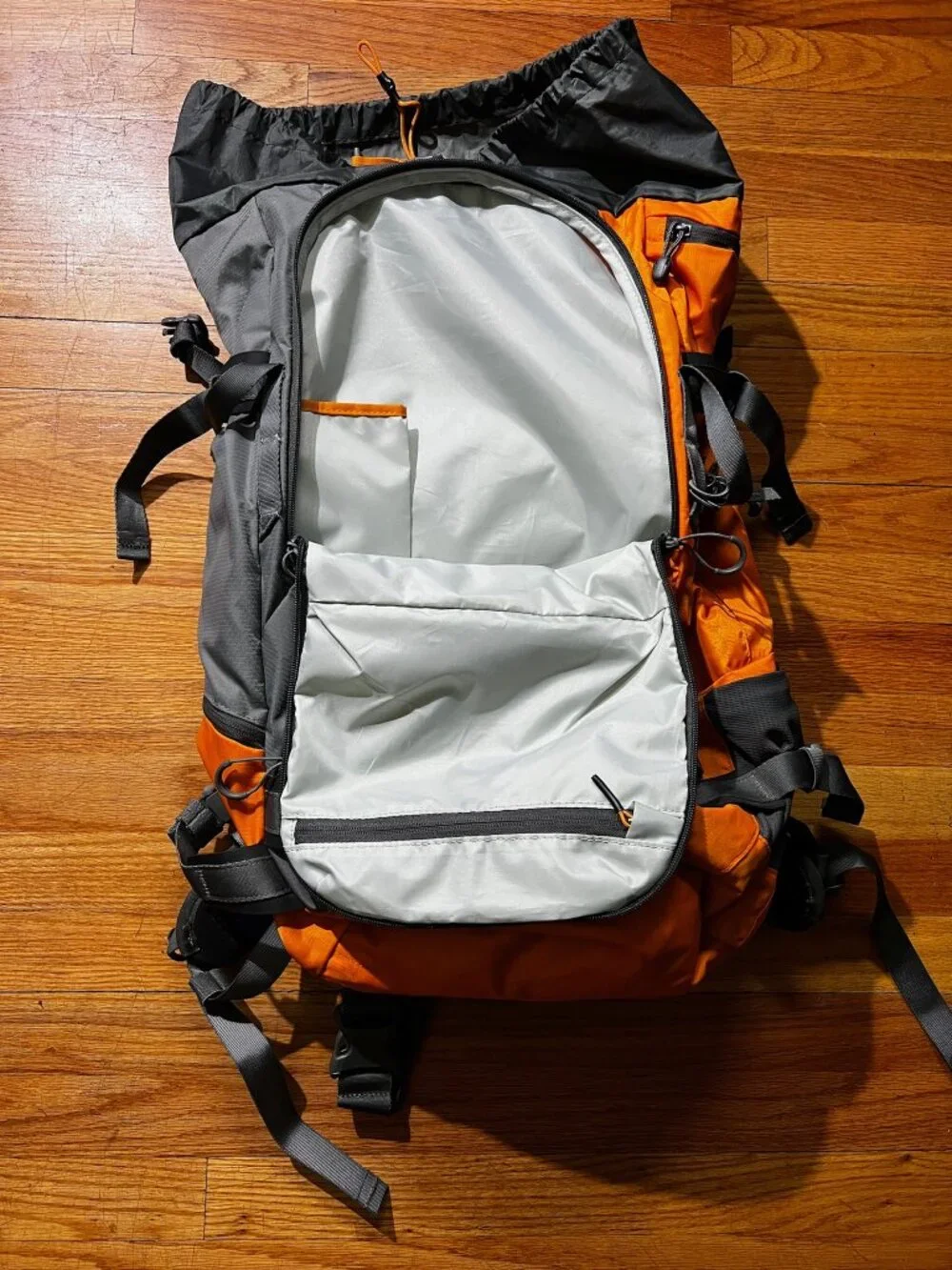 LowePro Powder Backpack - Picture 5 of 6